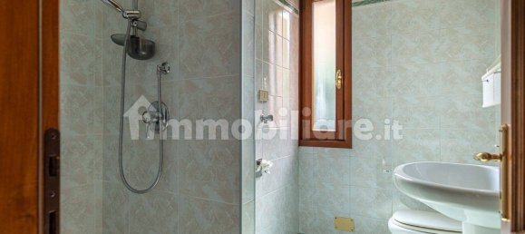 5 bedrooms Villa in Bassano del Grappa, Italy No. 344663 24