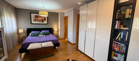 4 bedrooms House in Oviedo, Spain No. 147623 12