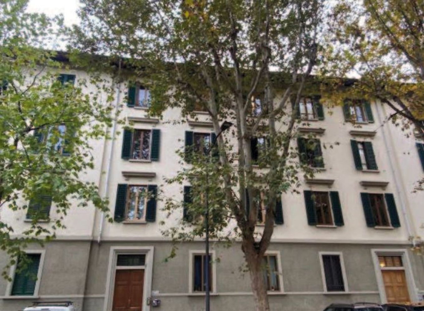 5 bedrooms Apartment in Florence, Italy No. 317833