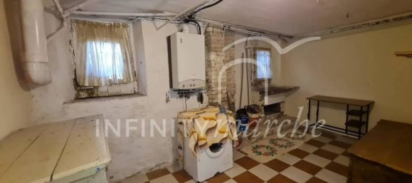 2 غرف نوم فيلا في Falerone, Italy رقم 69607 5