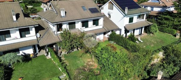 5 Schlafzimmer Villa in Avigliana, Italy, Nr. 379509 3