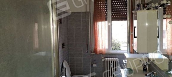 Apartamento de 2 divisões em Cerro Maggiore, Italy N.º 220875 8