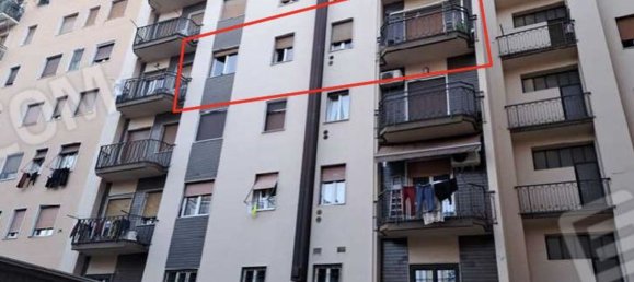 Apartamento de 2 divisões em Cerro Maggiore, Italy N.º 220875 2