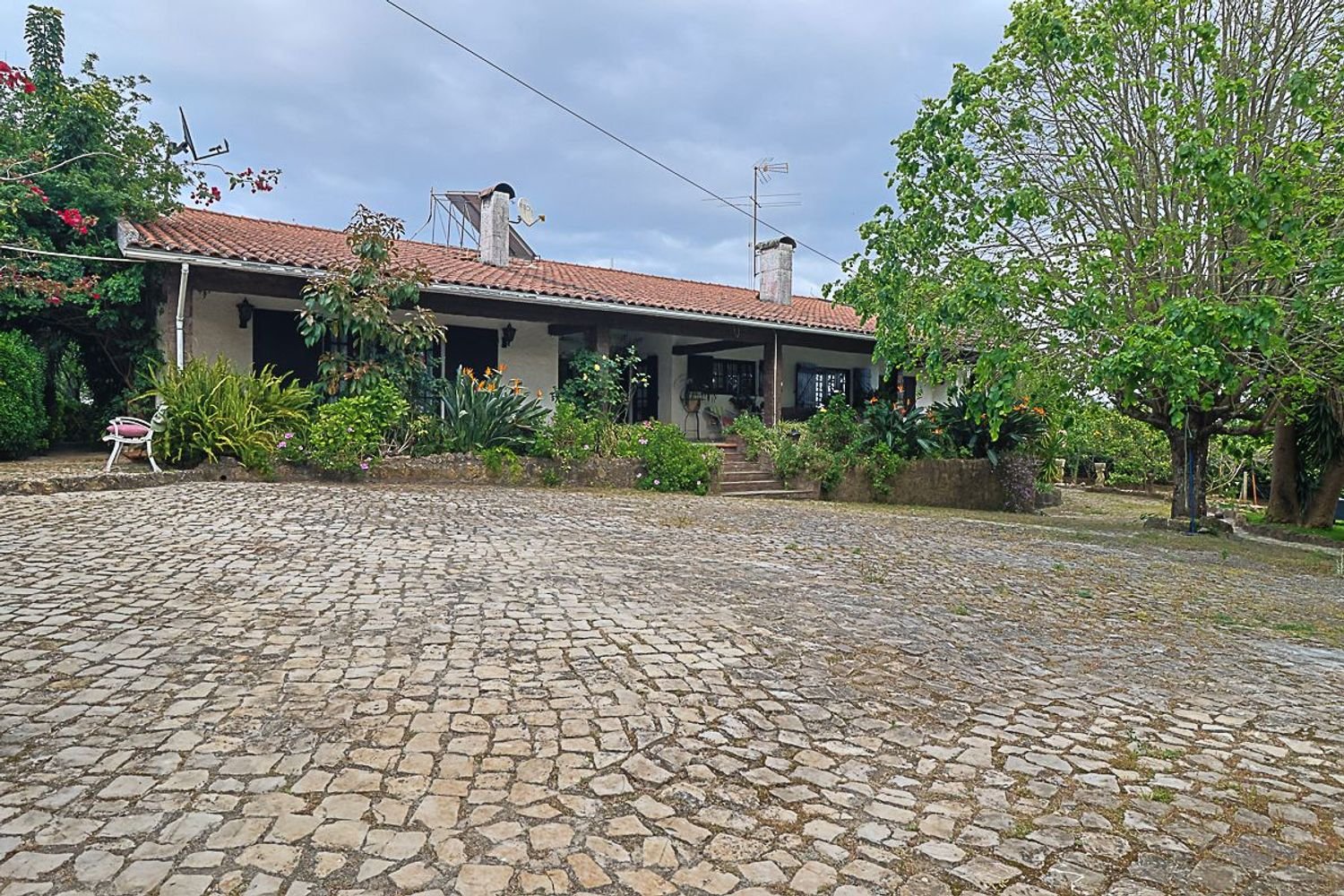 5 bedrooms House in Coimbra, Portugal No. 189990