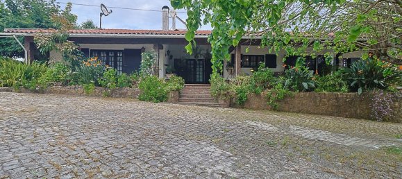 5 bedrooms House in Coimbra, Portugal No. 189990 2