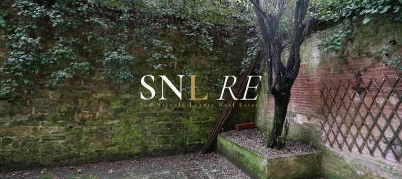 128m² Office in Florence, Italy No. 70045 5