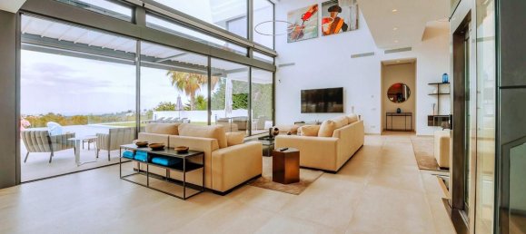7 bedrooms Villa in Malaga, Spain No. 49123 6