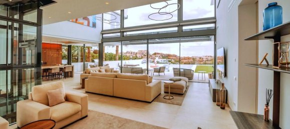 7 bedrooms Villa in Malaga, Spain No. 49123 7