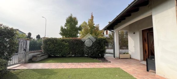 4-Zimmer Villa in Asola, Italy, Nr. 236361 2