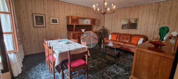 3 Schlafzimmer Haus in Tigliole, Italy, Nr. 322147 8