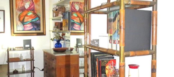 4 rooms Apartment in Rome, Italy No. 41638 3