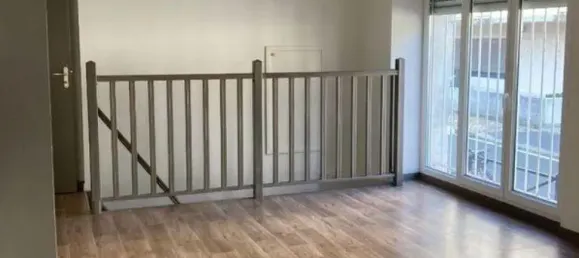 Apartamento de 1 dormitorio en Bordeaux, France No. 344641 2