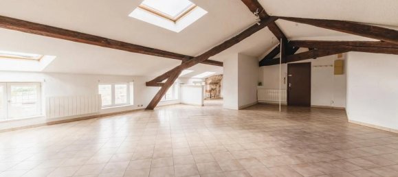 3 bedrooms Apartment in Vienne, France No. 200197 4