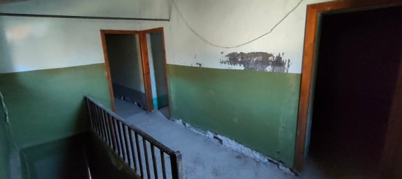 7-salle Maison à Morro Reatino, Italy No. 255607 3