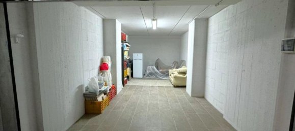  مرآب في Triggiano, Italy 27متر مربع رقم 27665 9