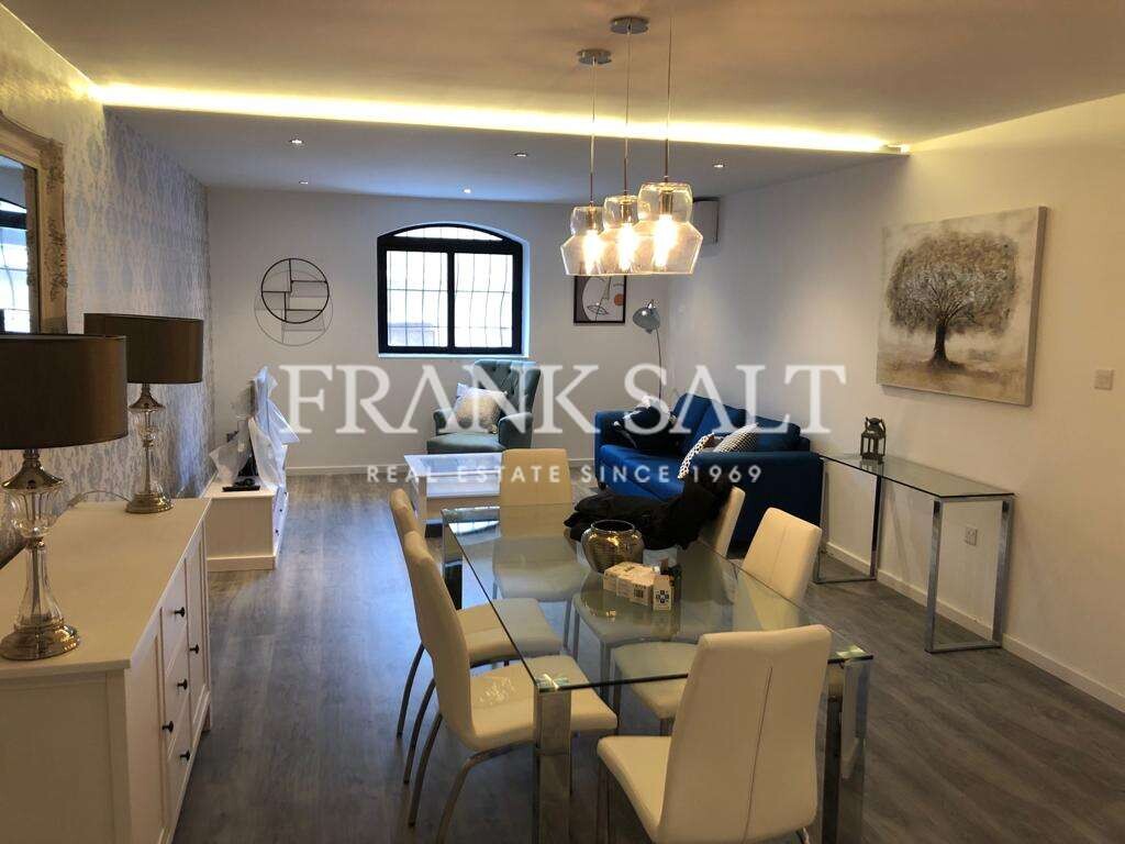 Maisonette de 3 dormitorios en Swieqi, Malta No. 3254