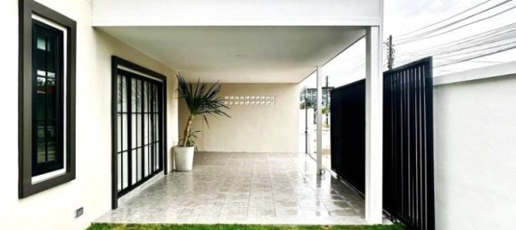 3 bedrooms Cafe / restaurant in Pattaya, Thailand No. 24489 8