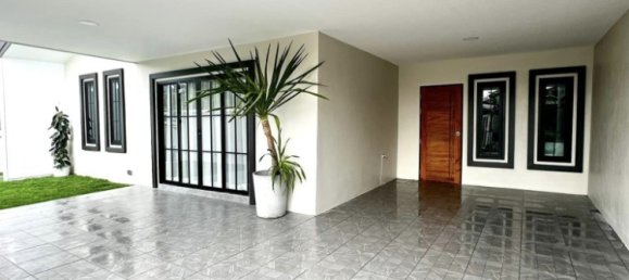 3 bedrooms Cafe / restaurant in Pattaya, Thailand No. 24489 9