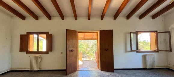 4 bedrooms House in Campos, Spain No. 185910 5