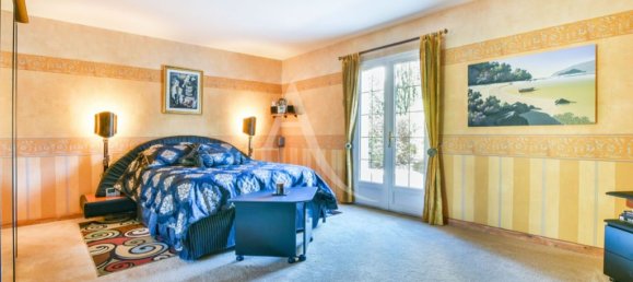 4 bedrooms House in Brie-Comte-Robert, France No. 188621 10