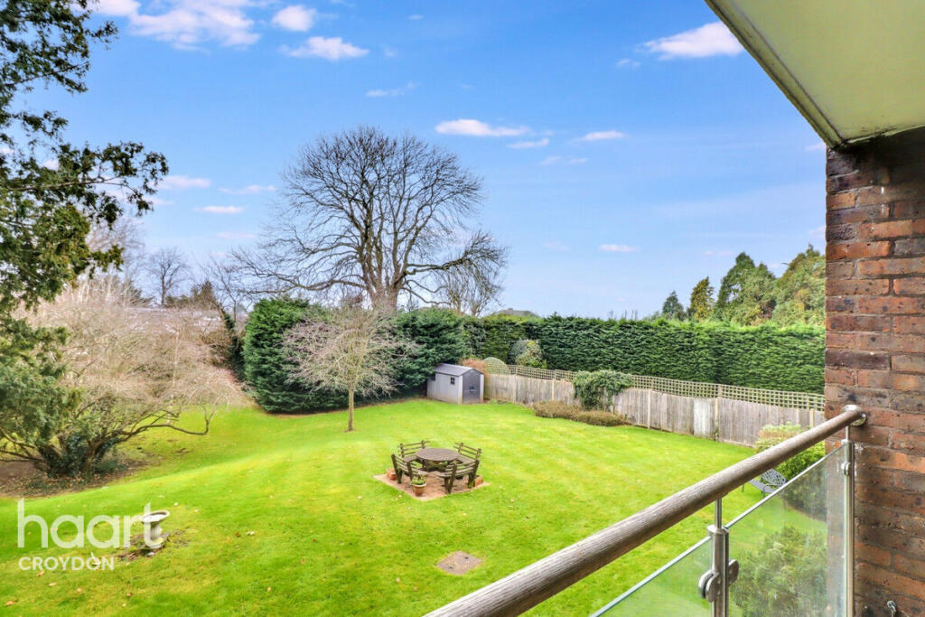 Studio in South Croydon, United Kingdom No. 4904