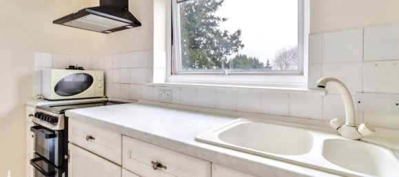 Studio in South Croydon, United Kingdom No. 4904 9