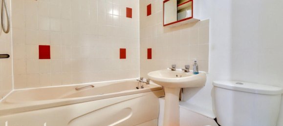 Studio in South Croydon, United Kingdom No. 4904 7