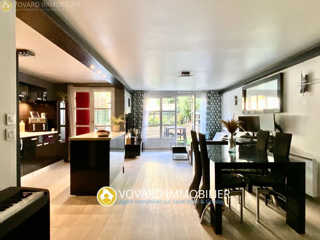 2 Schlafzimmer Wohnung in Saint-Brice-sous-Foret, France, Nr. 294931