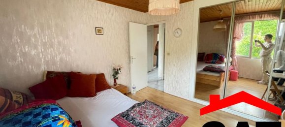 4 bedrooms House in Montereau-Fault-Yonne, France No. 177609 9