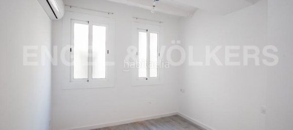 2 bedrooms Apartment in Ciutat Vella, Spain No. 66051 12