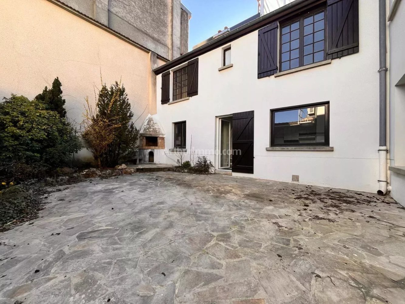 3 bedrooms House in Reims, France No. 239634