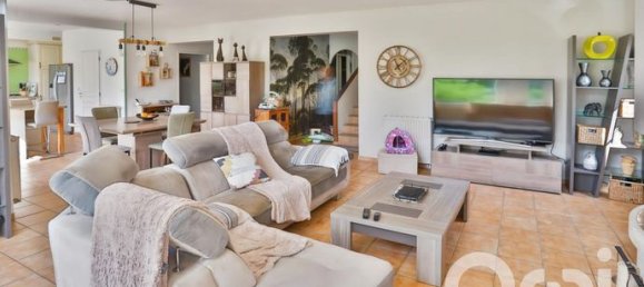 6 bedrooms House in Gisors, France No. 305894 5