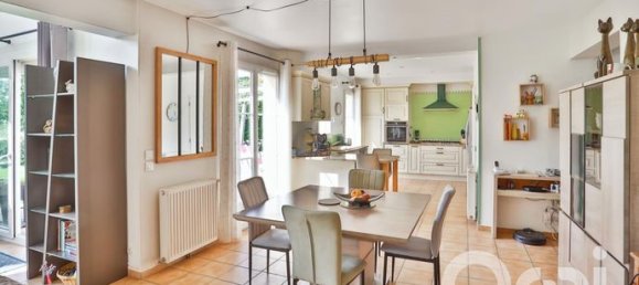 6 bedrooms House in Gisors, France No. 305894 11