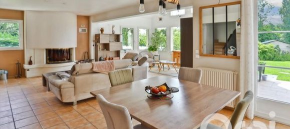 6 bedrooms House in Gisors, France No. 305894 10