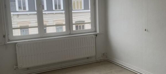 2 bedrooms Apartment in Lille, France No. 63043 15