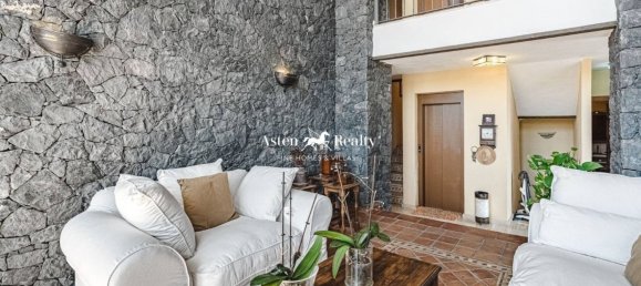 5 bedrooms Villa in Adeje, Spain No. 103827 21