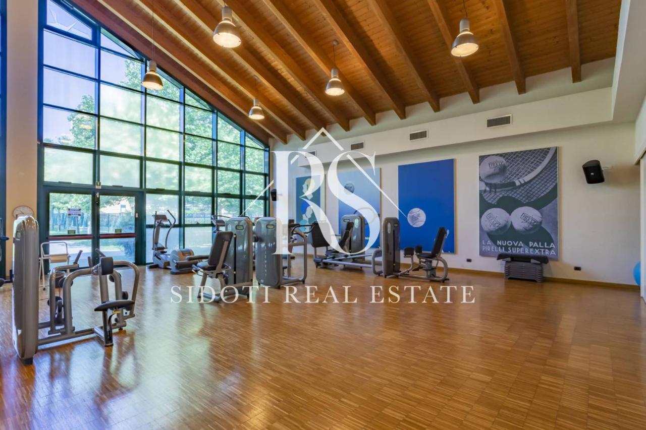 Apartamento de 3 habitaciónes en Segrate, Italy No. 28865