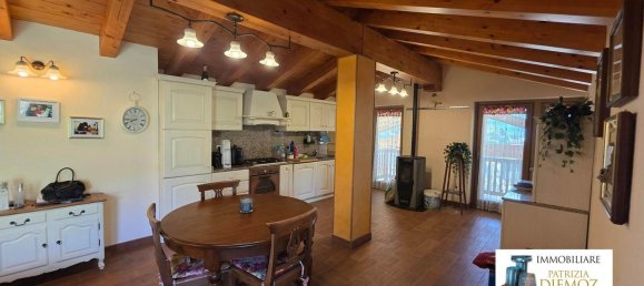 3-salle Appartement à Roisan, Italy No. 293039 8