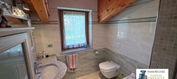 3-salle Appartement à Roisan, Italy No. 293039 19