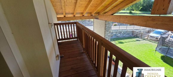 3-salle Appartement à Roisan, Italy No. 293039 10