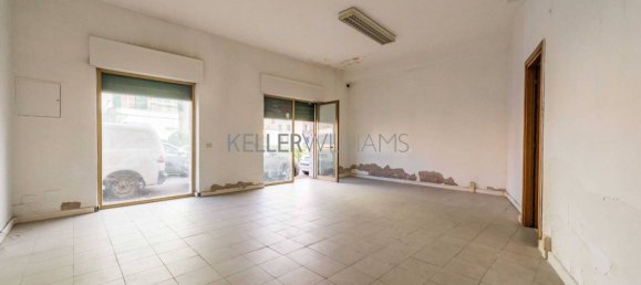 1 room Commercial property in Rome, Italy No. 163087 6