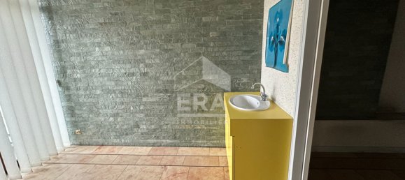 Apartamento de 4 habitaciónes en Chateauroux, France No. 80374 2