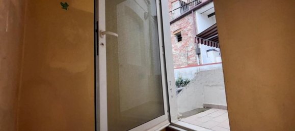 4 rooms Apartment in Peccioli, Italy No. 64137 12
