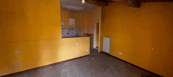4 rooms Apartment in Peccioli, Italy No. 64137 3