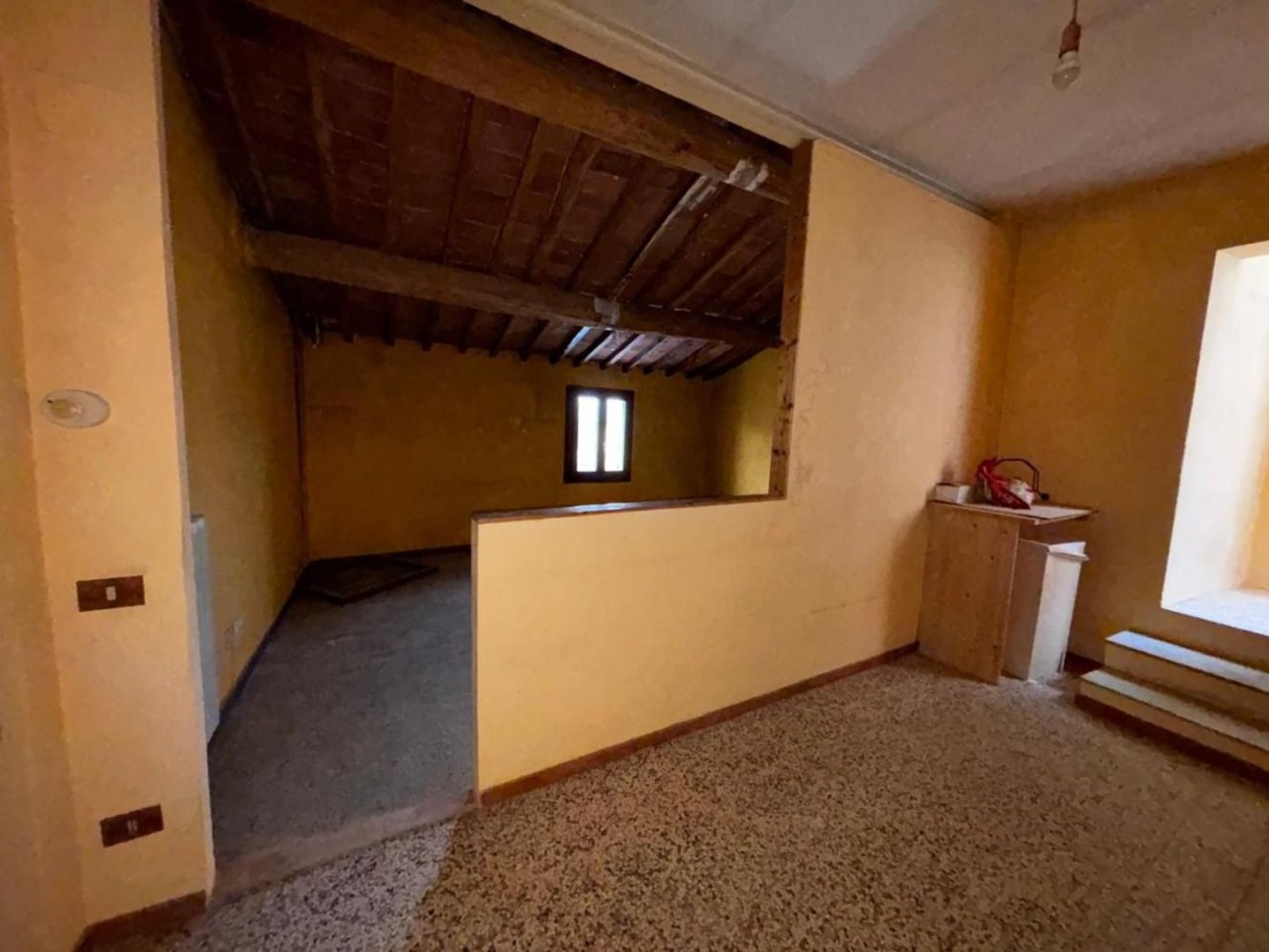 4 rooms Apartment in Peccioli, Italy No. 64137