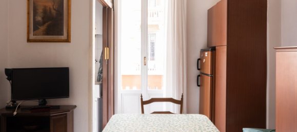 2 rooms Apartment in Milan, Italy No. 287596 2
