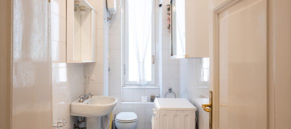 2 rooms Apartment in Milan, Italy No. 287596 8