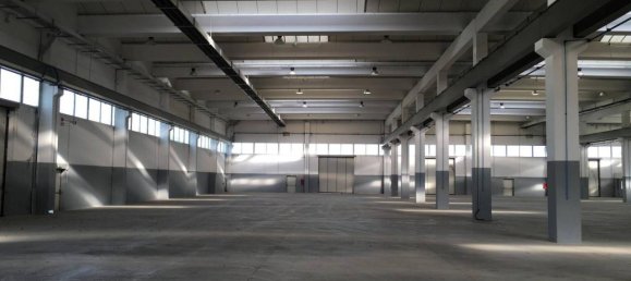  قطعة أرض في Seregno, Italy 2800متر مربع رقم 168544 10