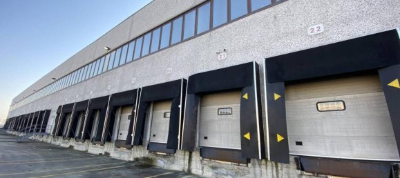  قطعة أرض في Seregno, Italy 2800متر مربع رقم 168544 4