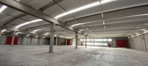  قطعة أرض في Seregno, Italy 2800متر مربع رقم 168544 7